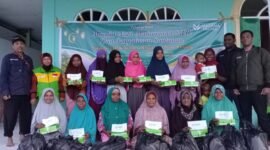 Kegiatan Maulid Nabi dan Pemberian Santunan Anak Yatim, Keluarga Dhuafa dan Guru Ngaji di Pulau Panjang