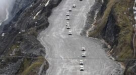 Foto. Kunjungan Presiden Joko Widodo meninjau Tambang Grasberg milik PT. Freeport Indonesia 