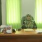 Direktur RSUD Fakfak dr. Karyani Kastella, M.Kes, Spa.Rad saat ditemui wartawan diruang kerjanya (Dok. sulsel.tagarutama.com)