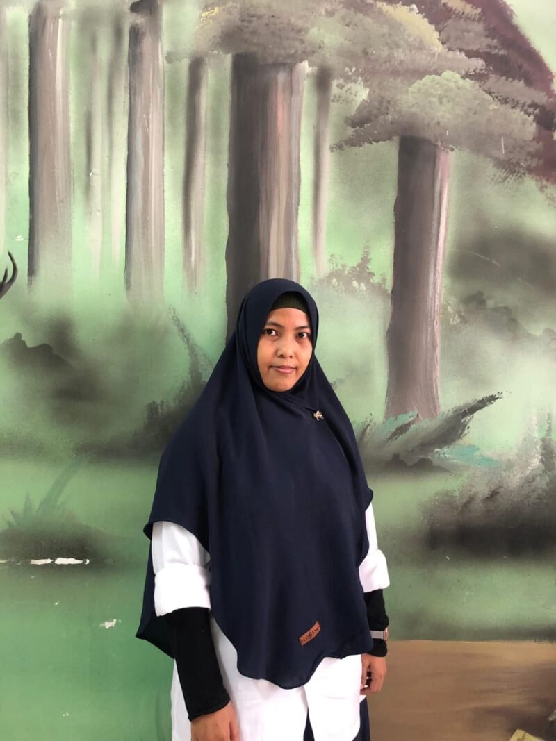  Kepala Seksi Pengembangan Pemasaran Pariwisata Dinas Pariwisata dan Kebudayaan Fakfak Rahma Husin saat ditemui wartawan sulsel.tagarutama.com di sela-sela persiapan kegiatan pesona kota pala 2024