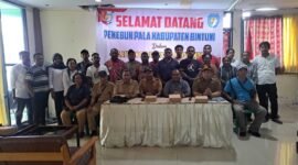 15 pekebun dari Teluk Bintuni hadir sebagai peserta pada pelatihan intensif teknik budidaya Pala Tomandin Senin (16/12/2024) di Hotel Fakfak