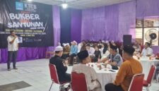 Pengurus Wilayah (PW) Matahari Pagi Indonesia Provinsi DKI Jakarta bersama Karang Taruna Kelurahan Tebet Barat menggelar kegiatan buka puasa bersama dan santunan anak yatim di wilayah Tebet, Jakarta Selatan.
