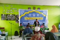 Abdulah Mukti, M.Pd salah satu pengurus PP Muhammadiyah memberikan pembekalan pendampingan penjaminan mutu Pendidikan Majelis Dikdasmen PNF Pimpinan Pusat Muhamadiyah.
